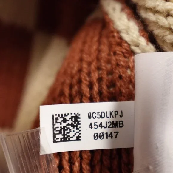 American Eagle Outfitters Rust and Cream Checkerboard Cardigan - Picture 9 of 9